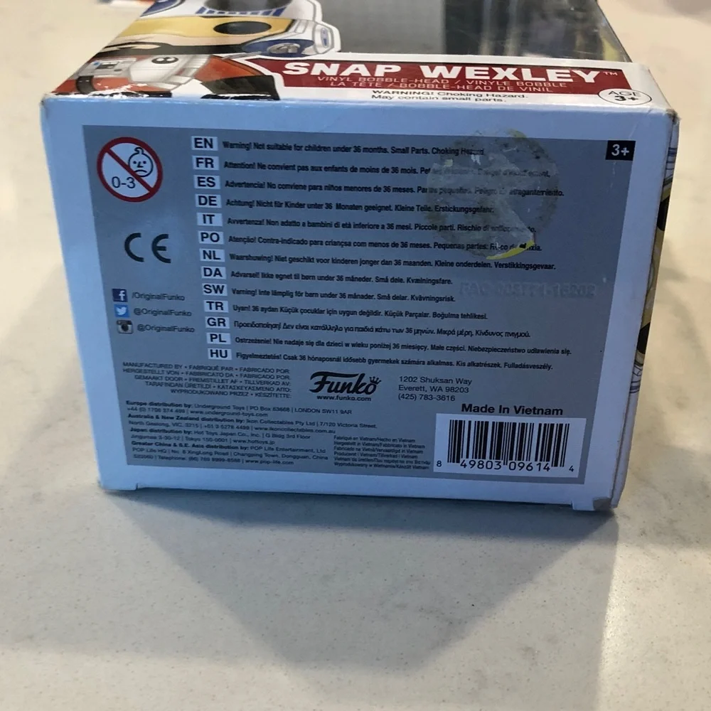 Pop Star Wars Snap Wexley Red and Blue Vinyl Figure